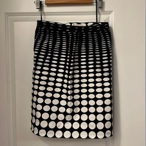 J Crew black and white patterned skirt in size 8